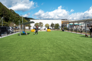 きれいな人工芝に！